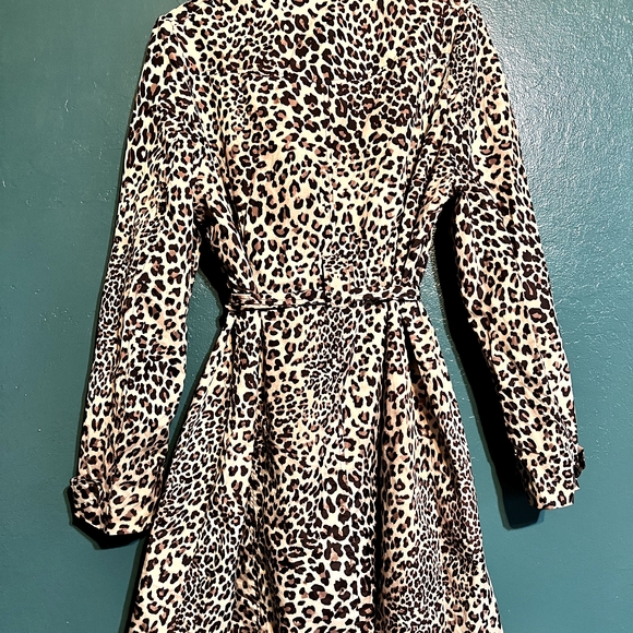 Black Rivet Animal Print Jacket - Picture 2 of 3